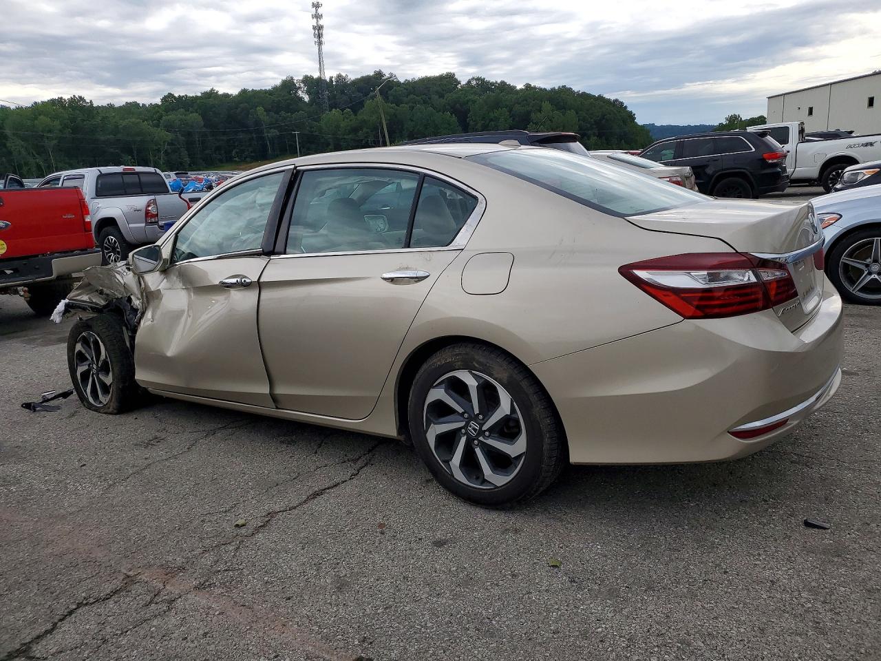 2016 HONDA ACCORD EX — снимка 2