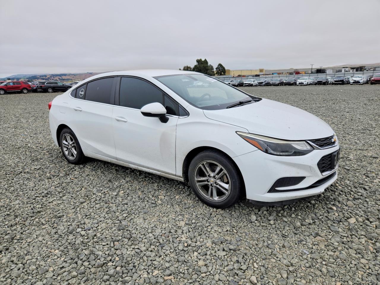 2017 CHEVROLET CRUZE LT — снимка 4