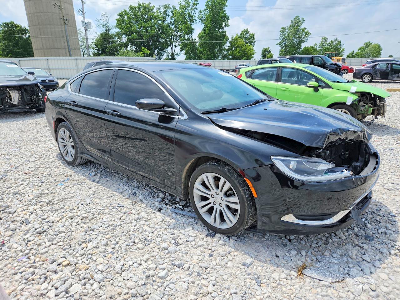 2016 CHRYSLER 200 LIMITED — снимка 4