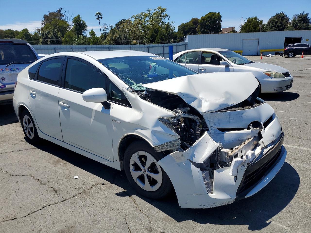 2015 TOYOTA PRIUS TWO — снимка 4