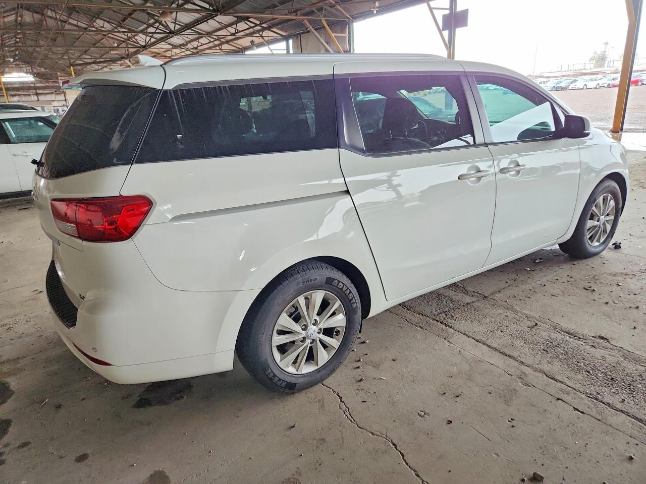 2016 KIA SEDONA LX — снимка 3