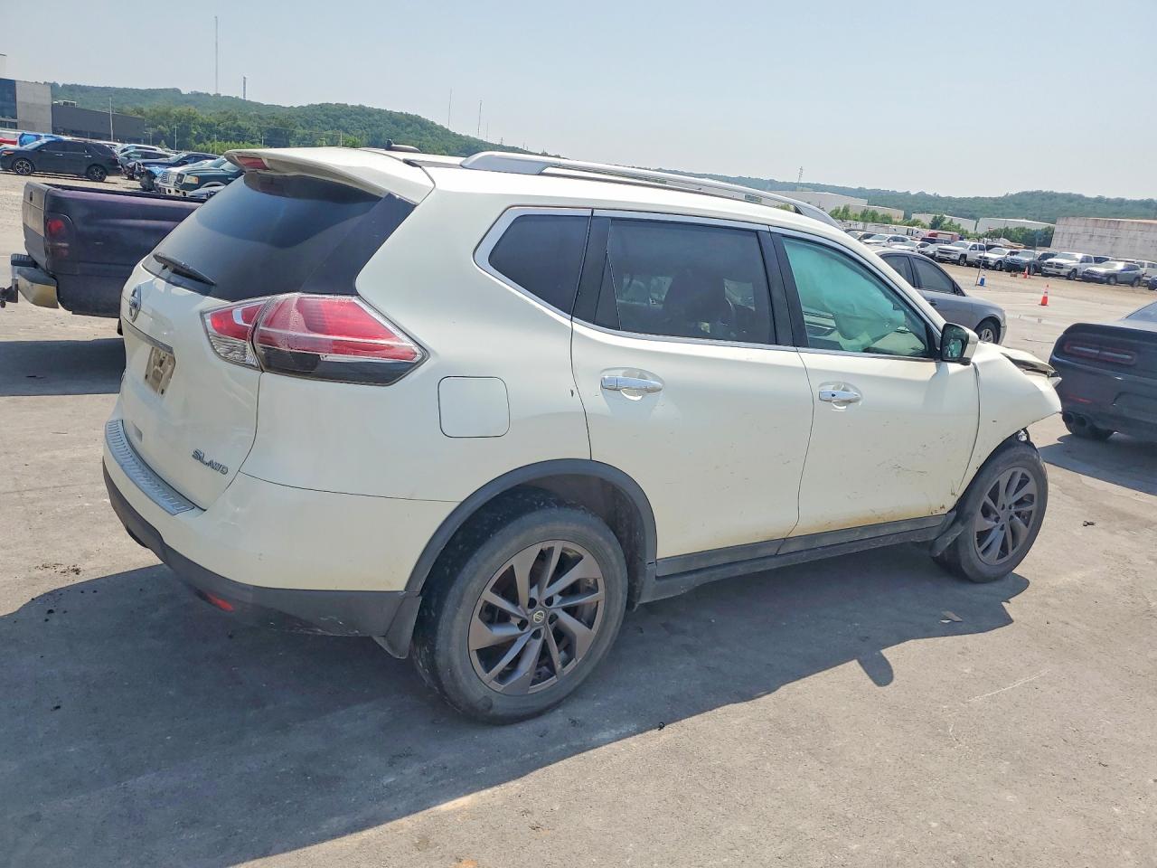 2016 NISSAN ROGUE SL — снимка 3