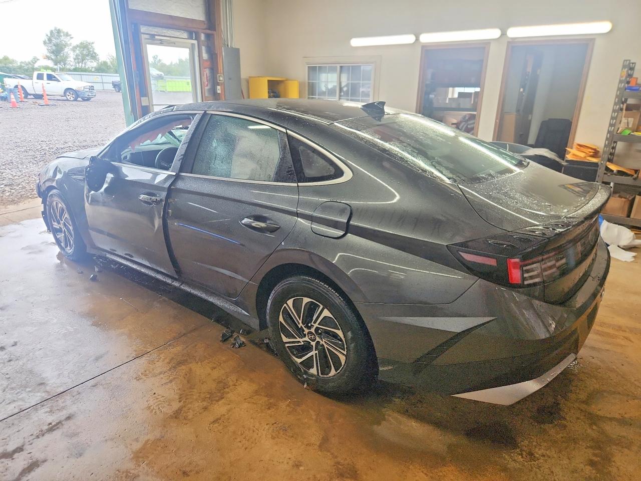 2026 HYUNDAI SONATA HYBRID BLUE — снимка 2