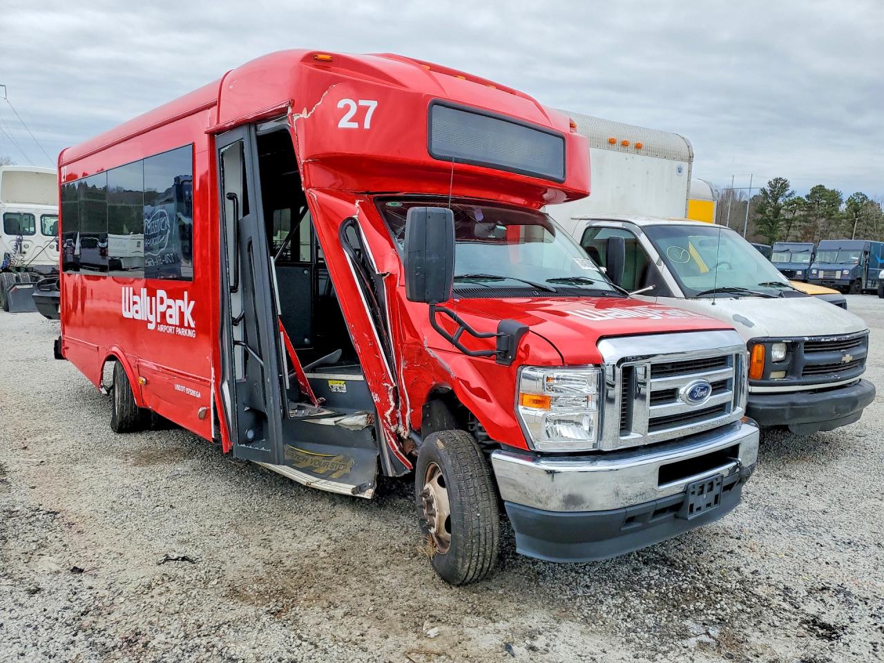 2025 FORD ECONOLINE E450 SUPER DUTY CUTAWAY VAN — снимка 4