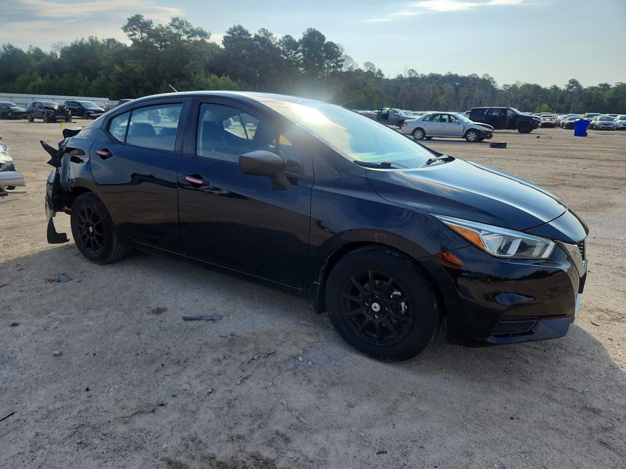 2020 NISSAN VERSA S — снимка 4