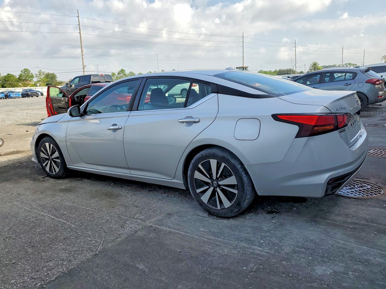 2022 NISSAN ALTIMA SV — снимка 2
