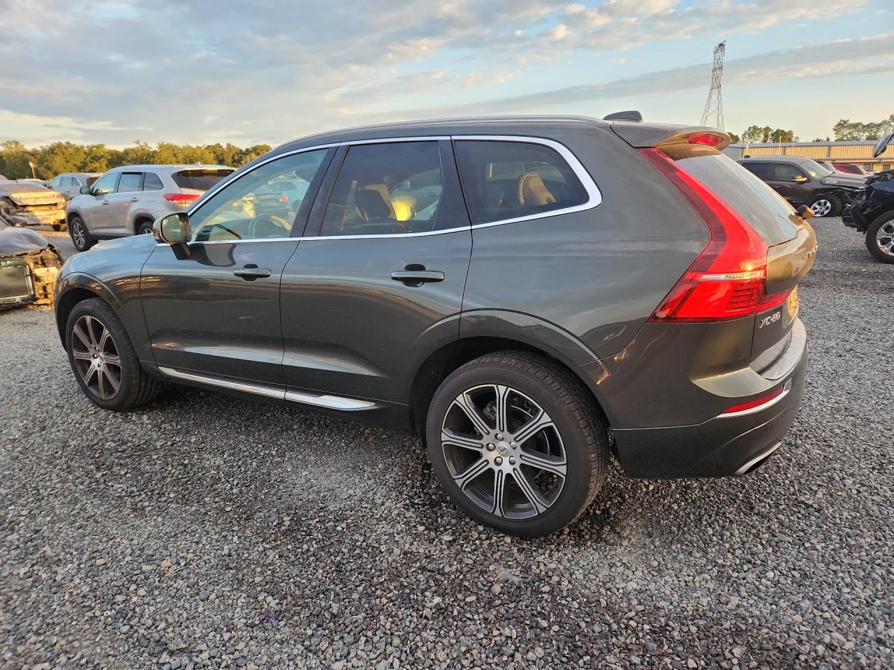2021 VOLVO XC60 T5 INSCRIPTION — снимка 2