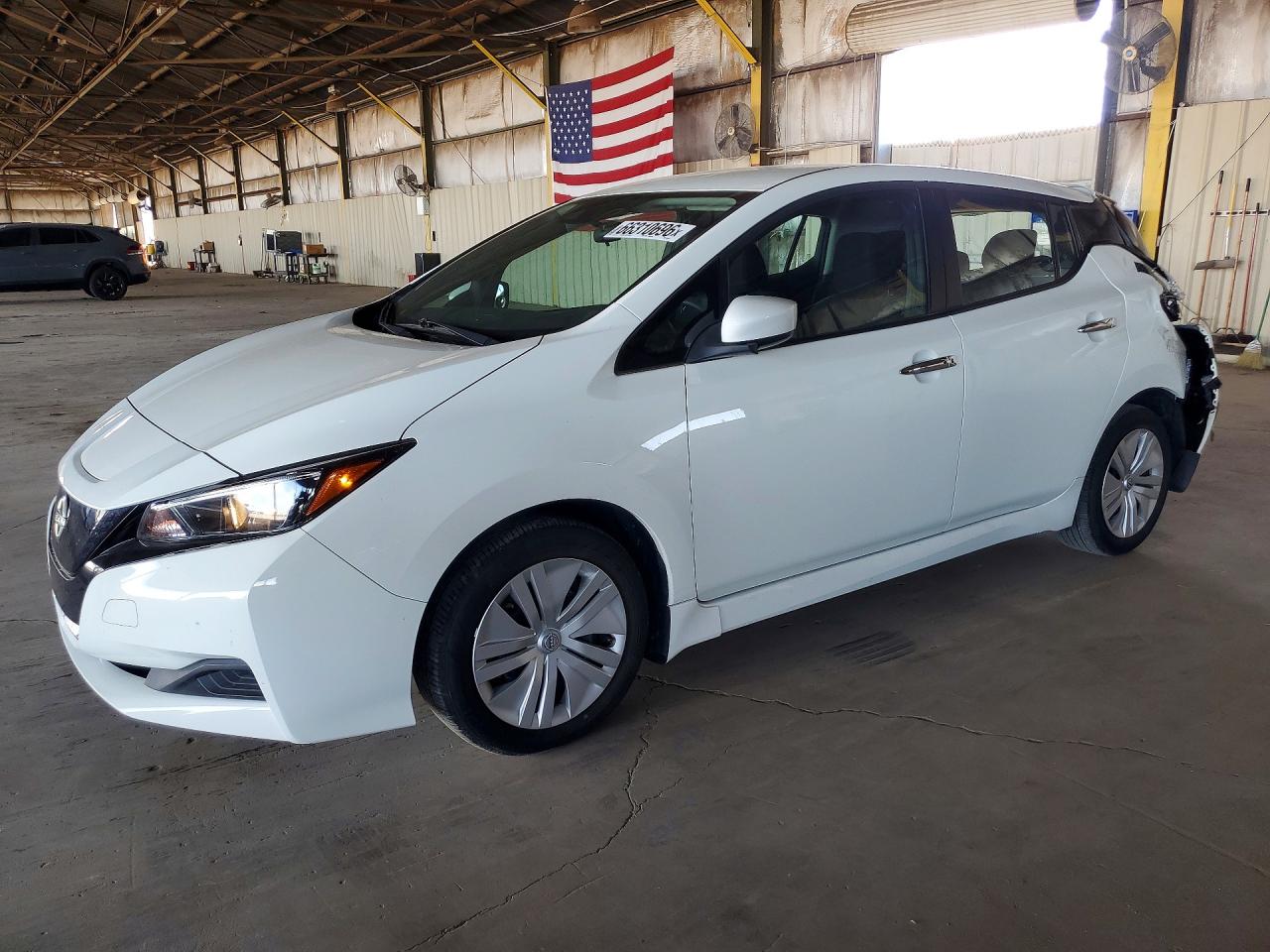 2023 NISSAN LEAF S