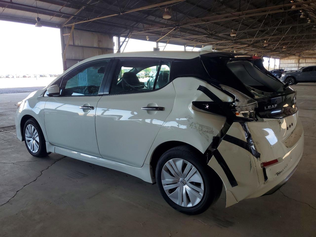 2023 NISSAN LEAF S — снимка 2