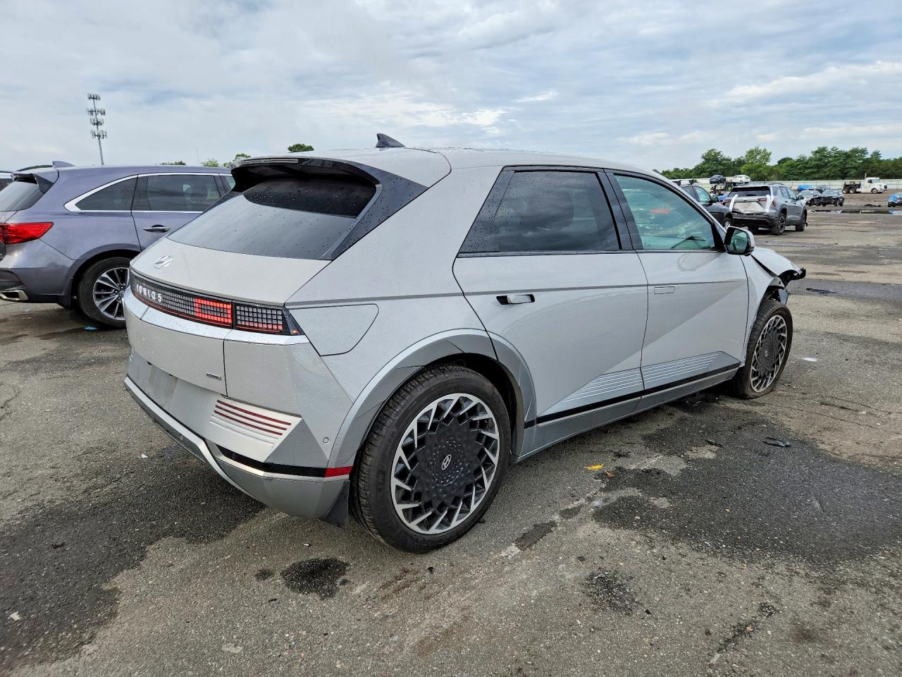 2023 HYUNDAI IONIQ 5 LIMITED — снимка 3