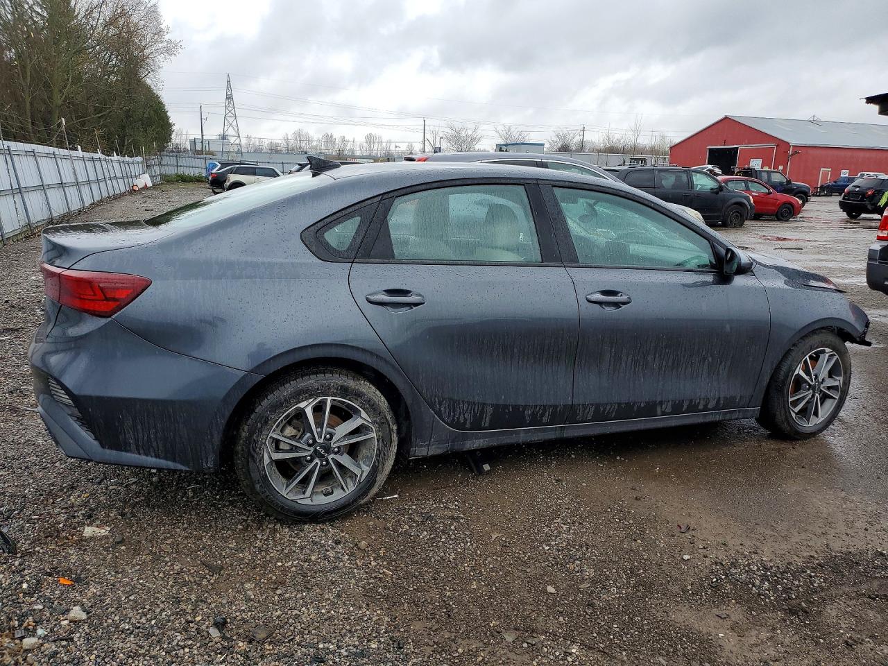 2023 KIA FORTE — снимка 3