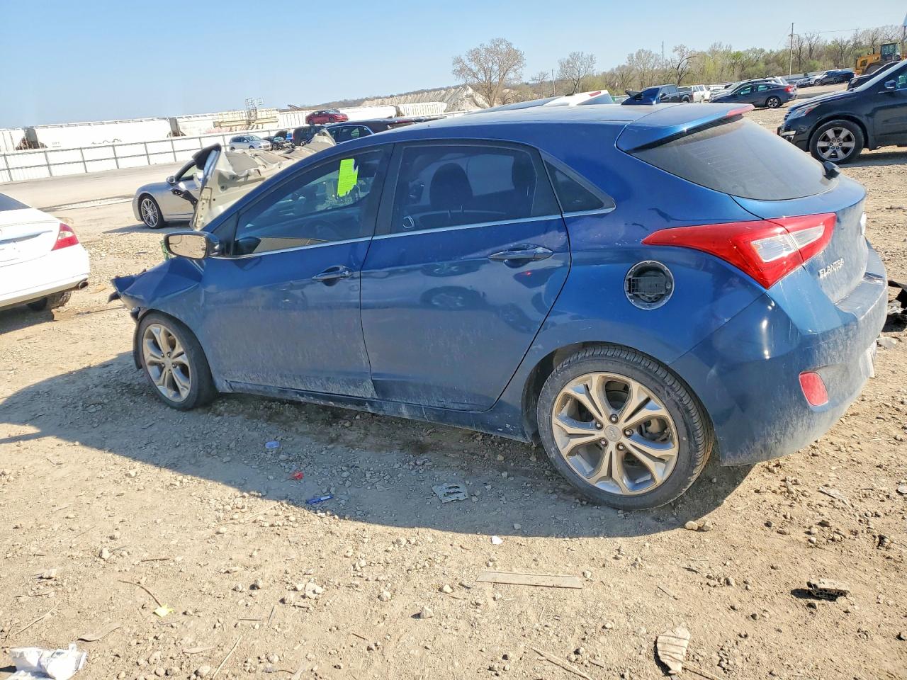 2015 HYUNDAI ELANTRA GT BASE — снимка 2