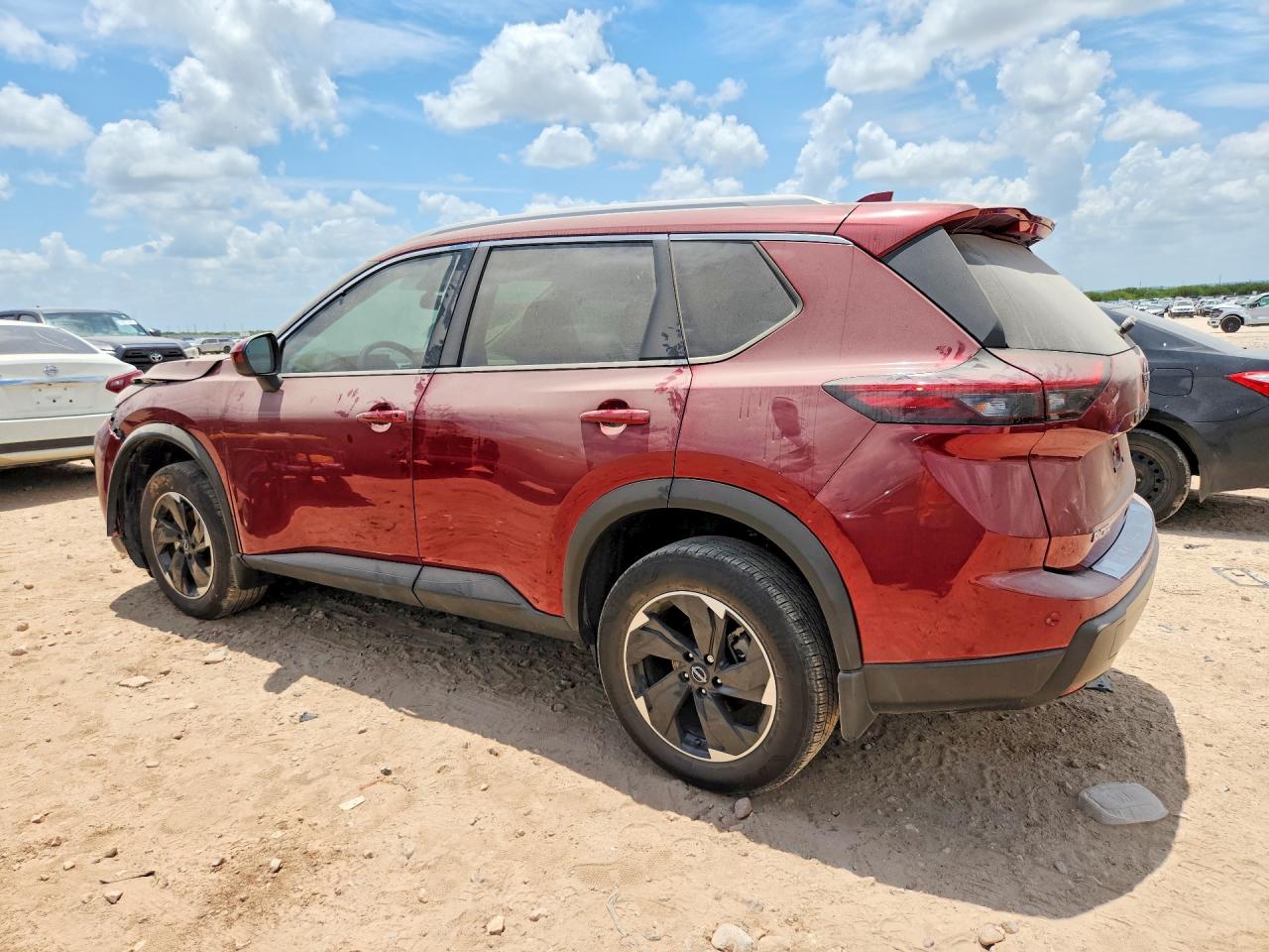 2025 NISSAN ROGUE SV — снимка 2