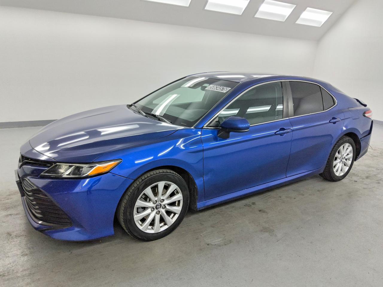 2018 TOYOTA CAMRY LE