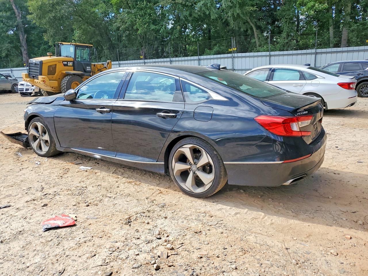 2019 HONDA ACCORD TOURING — снимка 2