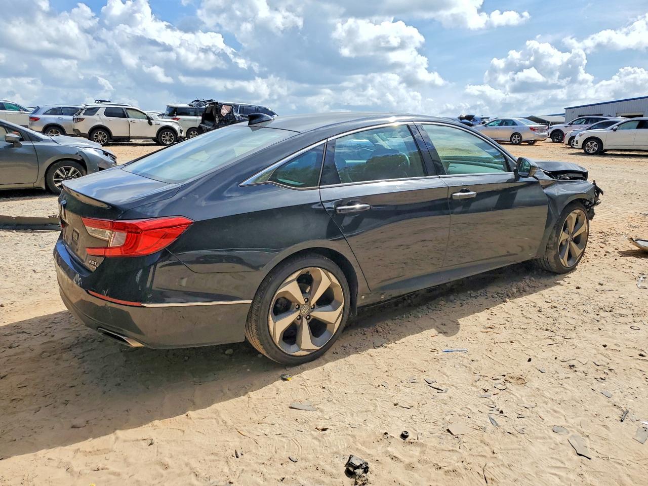 2019 HONDA ACCORD TOURING — снимка 3