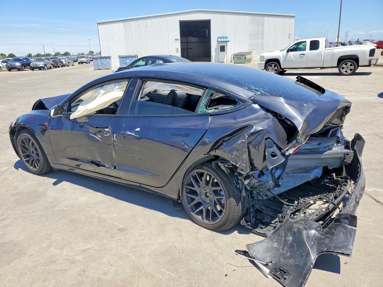 2025 TESLA MODEL 3 — снимка 2