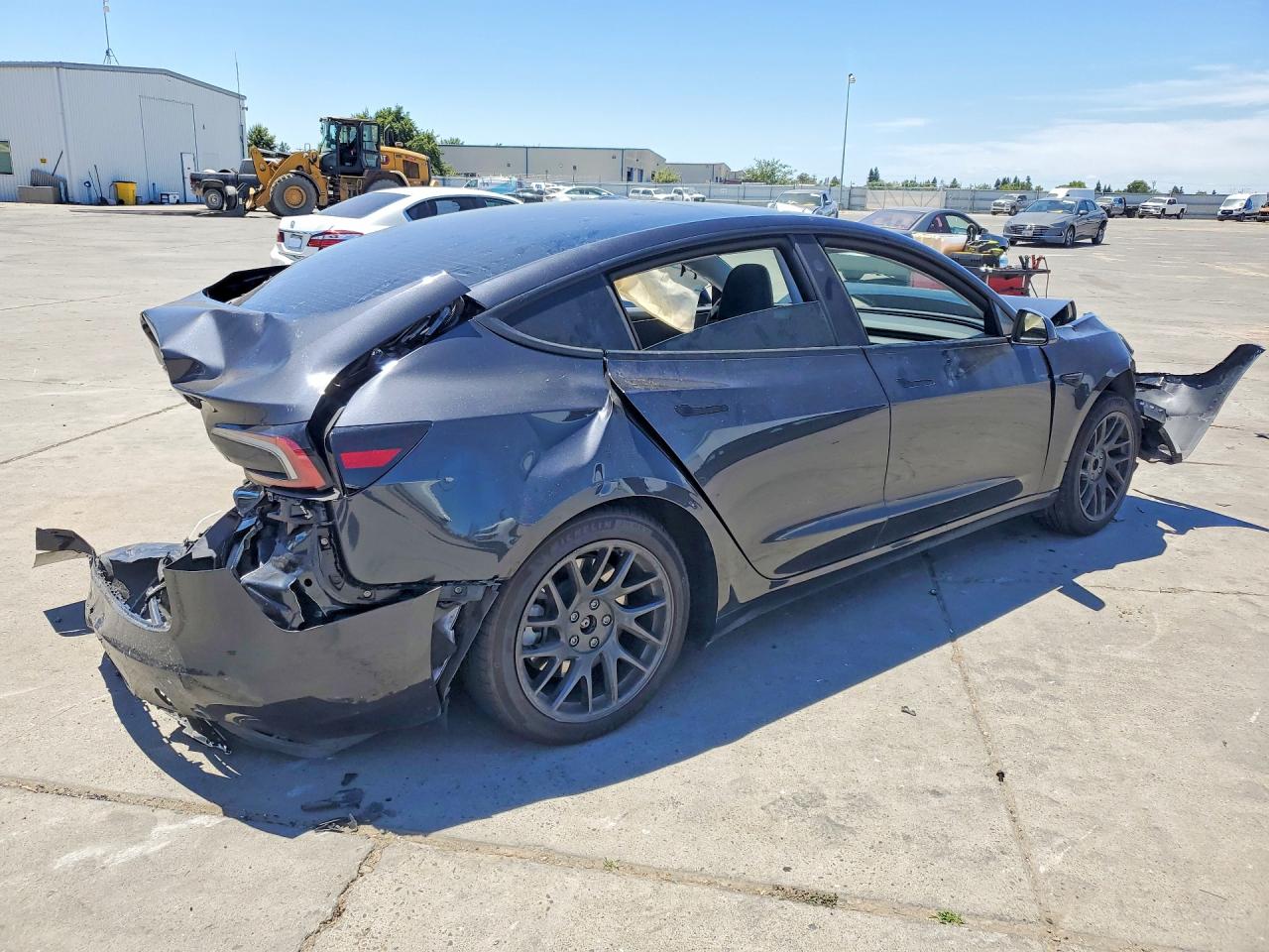 2025 TESLA MODEL 3 — снимка 3