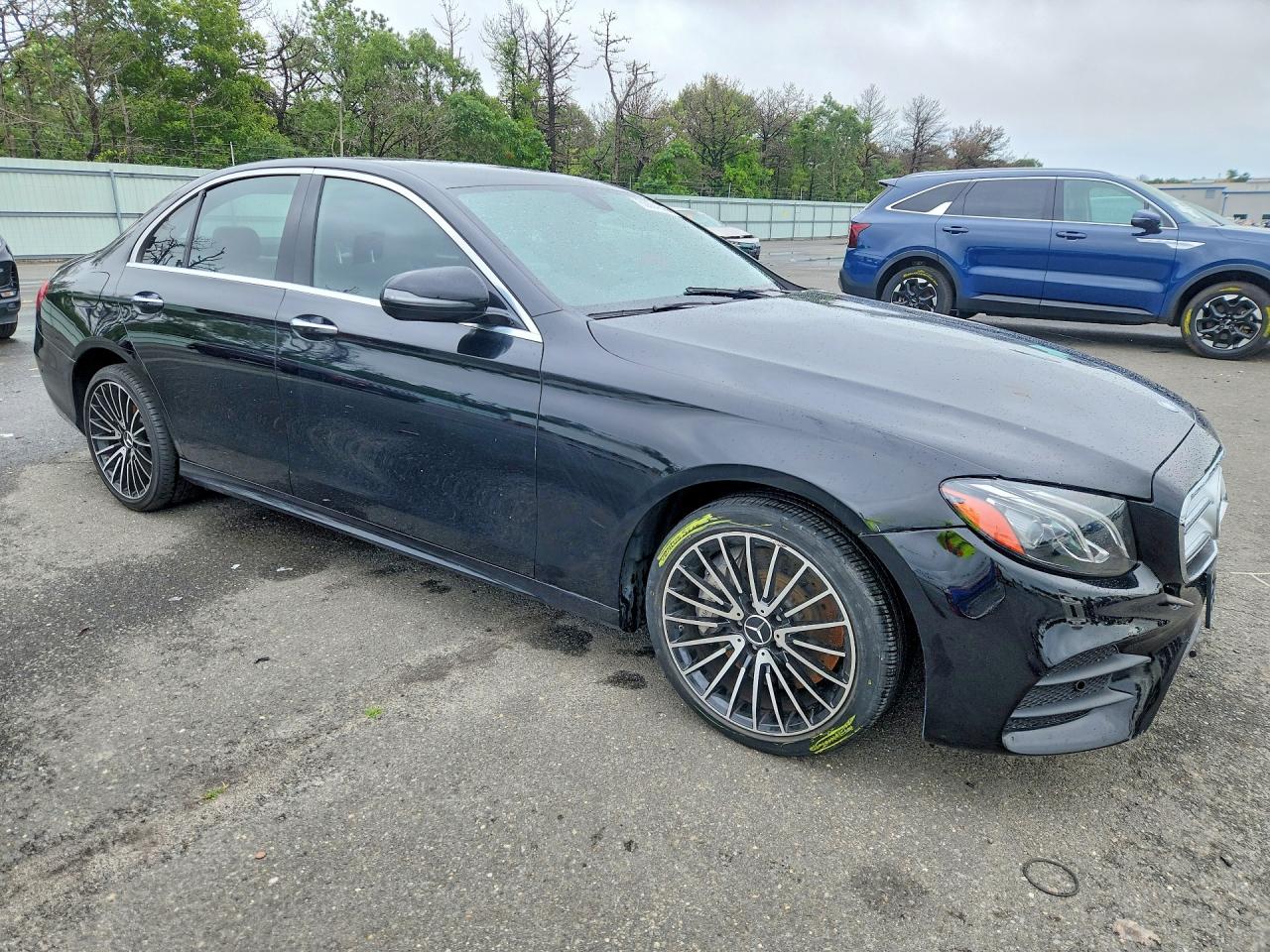 2017 MERCEDES-BENZ E 300 4MATIC — снимка 4