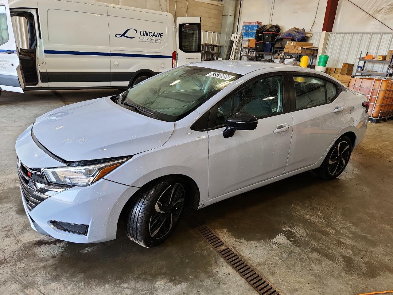 2025 NISSAN VERSA SR