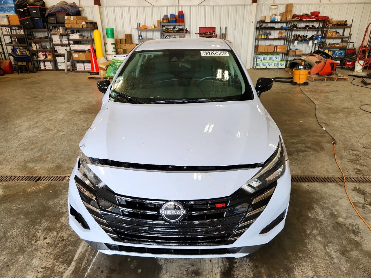 2025 NISSAN VERSA SR — снимка 5