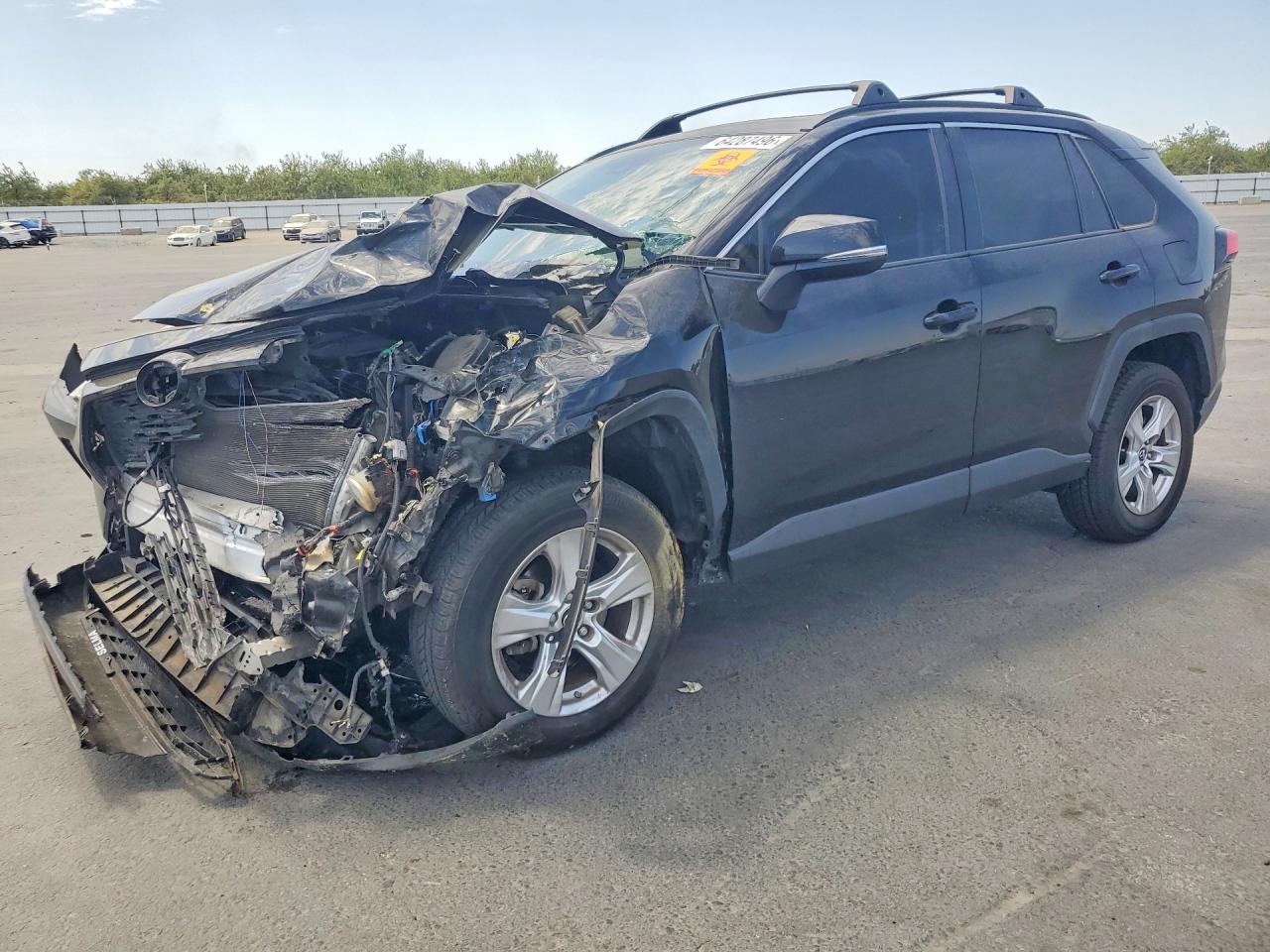 2019 TOYOTA RAV4 XLE