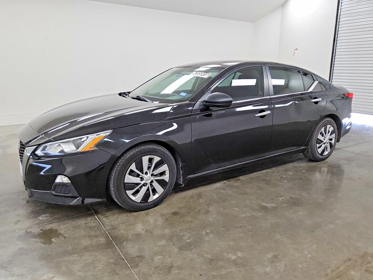 2019 NISSAN ALTIMA S