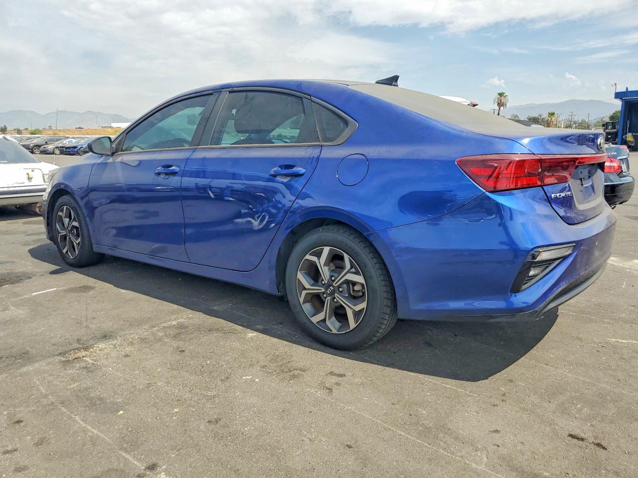 2020 KIA FORTE LXS — снимка 2