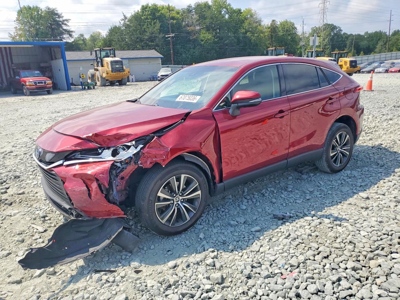 2026 TOYOTA VENZA LE