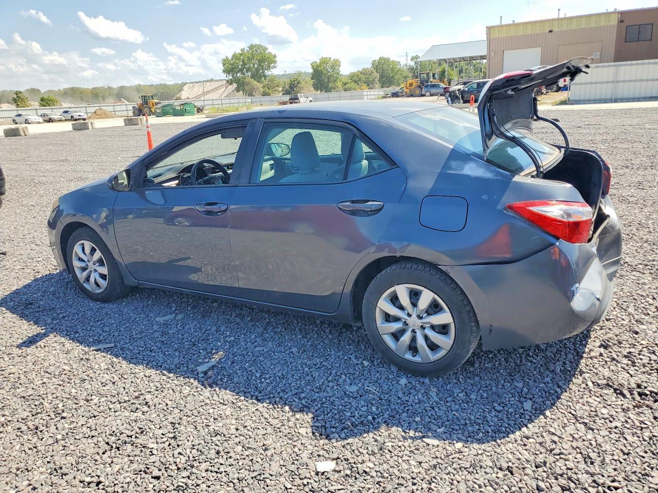 2016 TOYOTA COROLLA LE — снимка 2