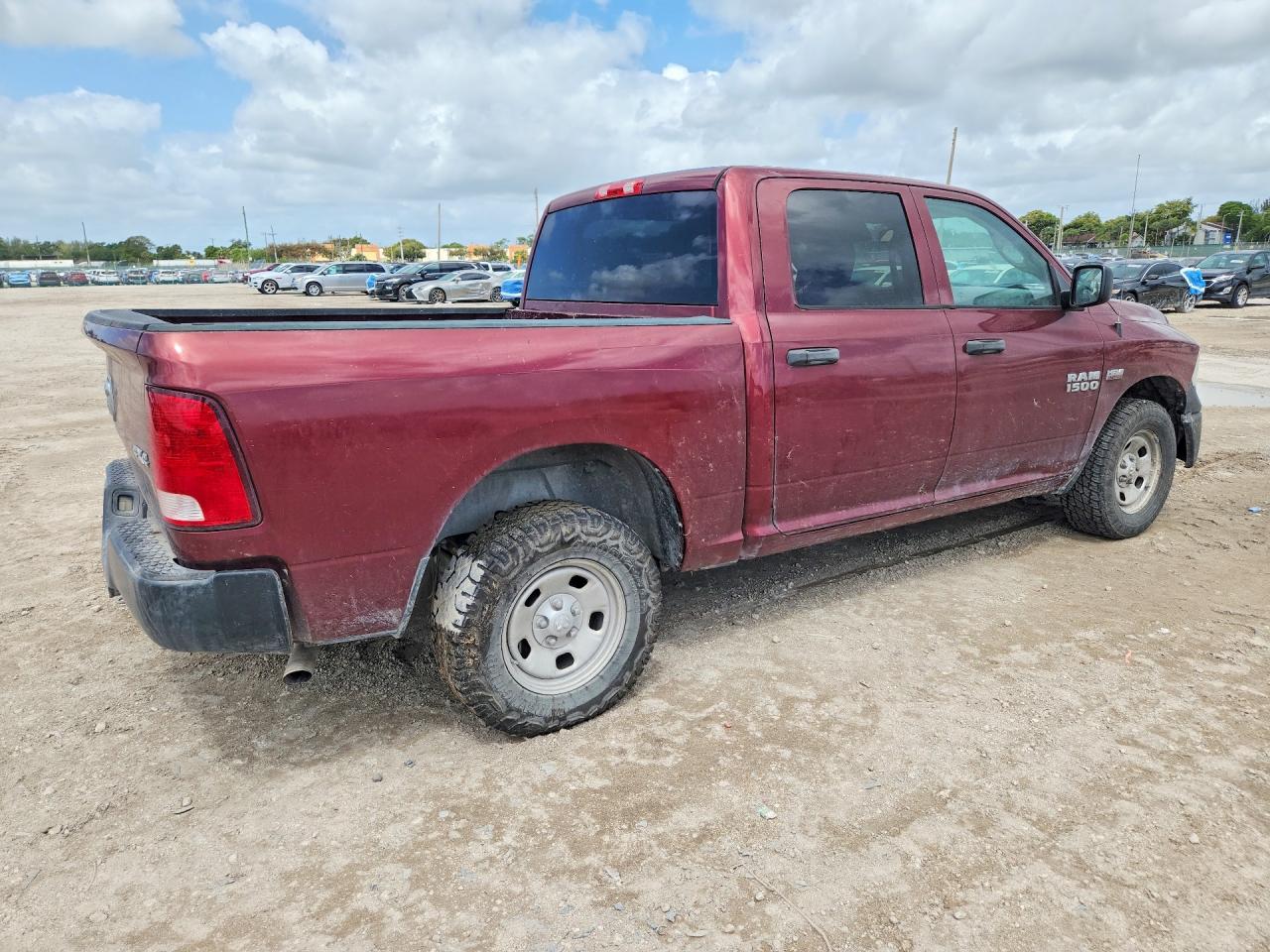 2018 RAM 1500 ST — снимка 3