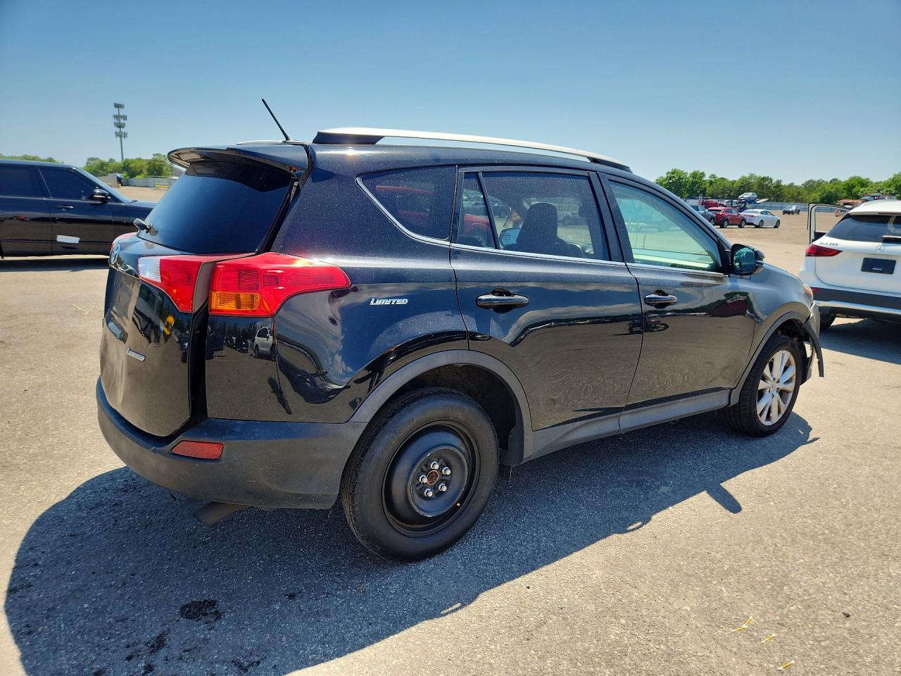2015 TOYOTA RAV4 LIMITED — снимка 3