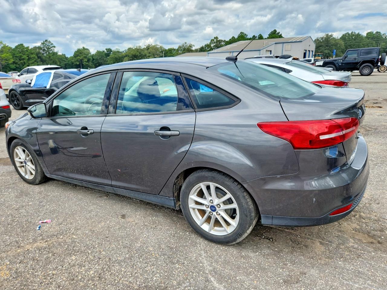 2017 FORD FOCUS SE — снимка 2