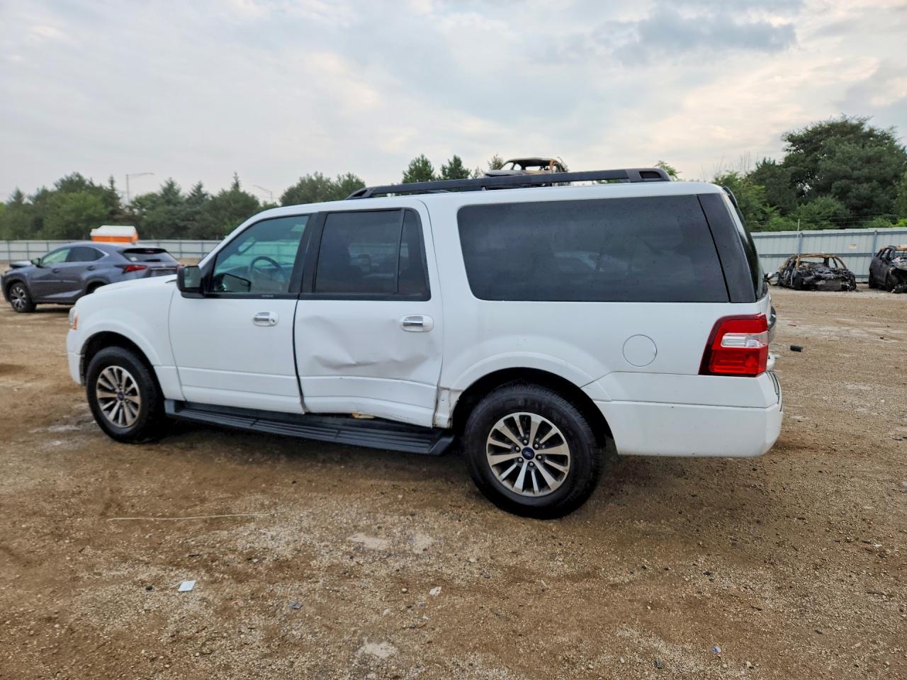 2017 FORD EXPEDITION EL XLT — снимка 2
