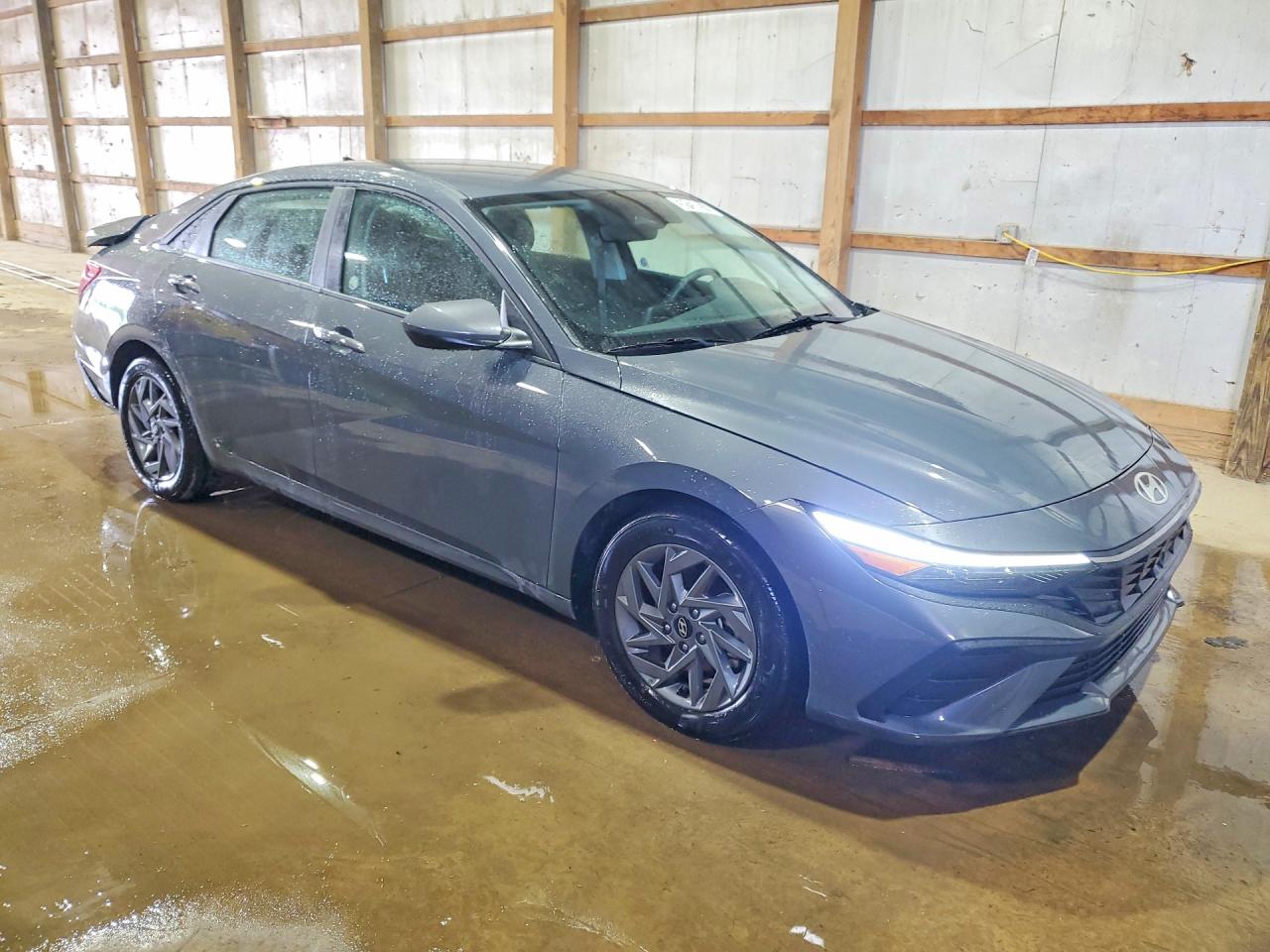 2026 HYUNDAI ELANTRA HYBRID BLUE — снимка 4