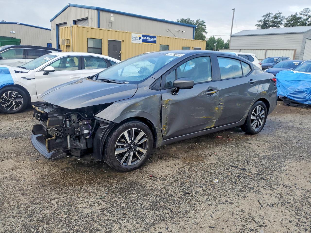 2025 NISSAN VERSA SV