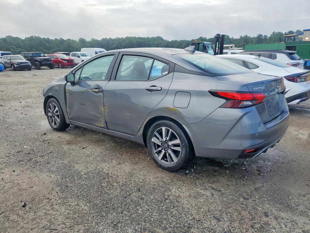 2025 NISSAN VERSA SV — снимка 2