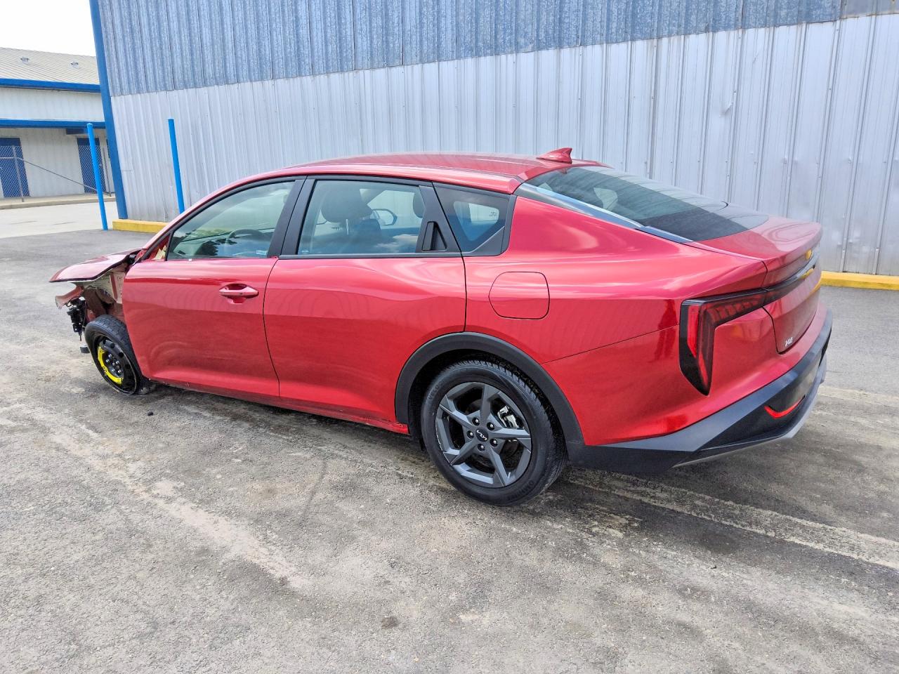 2025 KIA K4 LXS — снимка 2