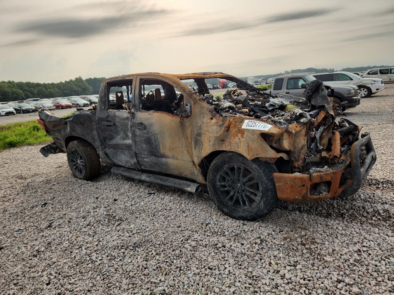 2018 NISSAN TITAN SV — снимка 4
