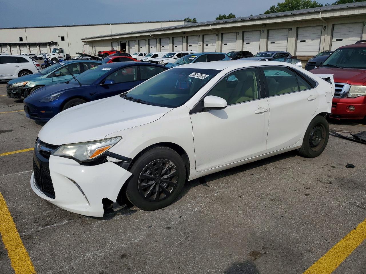 2015 TOYOTA CAMRY LE