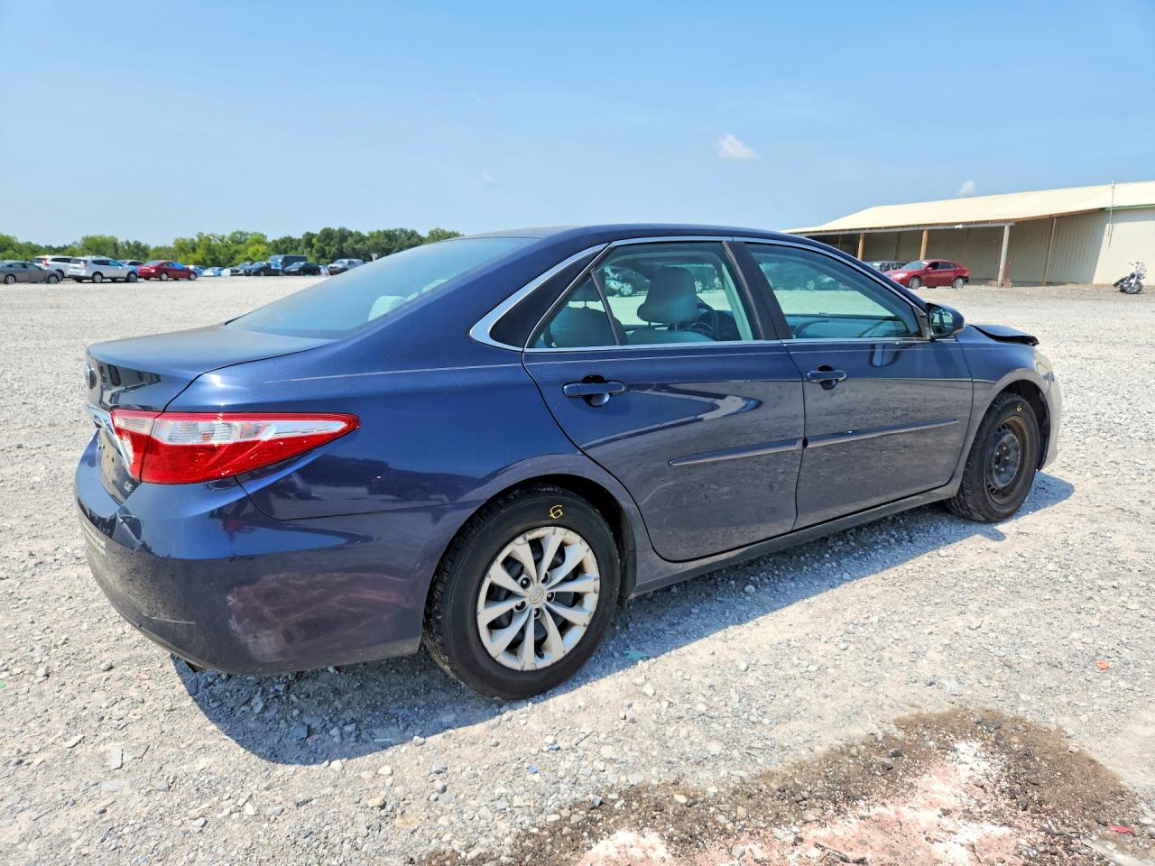 2016 TOYOTA CAMRY LE — снимка 3