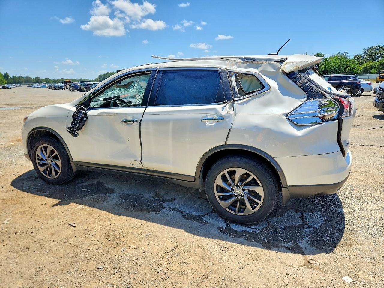 2016 NISSAN ROGUE S/SL/SV — снимка 2