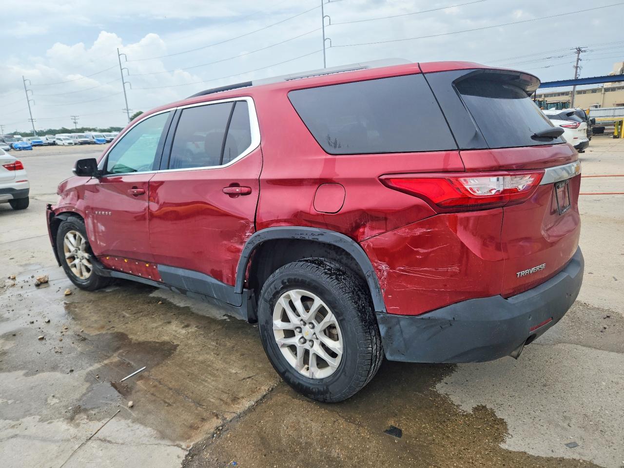 2018 CHEVROLET TRAVERSE LT — снимка 2