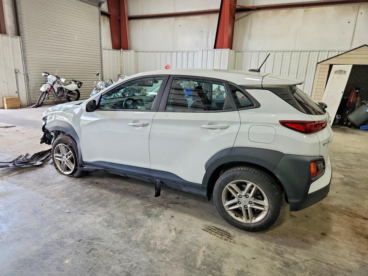 2021 HYUNDAI KONA SE — снимка 2