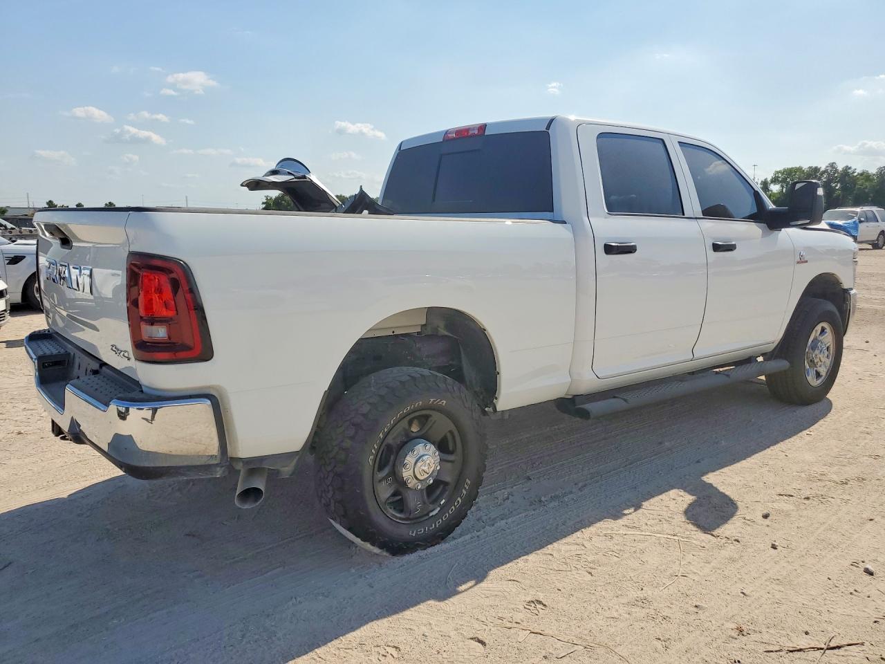 2025 RAM 2500 TRADESMAN — снимка 3