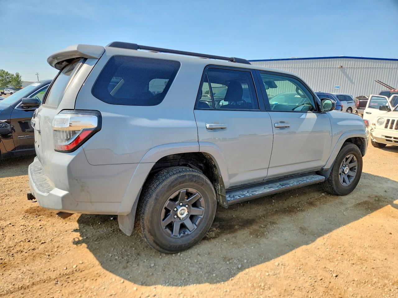 2021 TOYOTA 4RUNNER SR5 — снимка 3