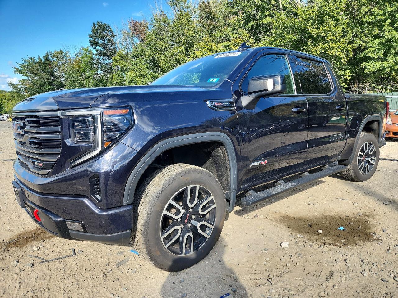 2022 GMC SIERRA K1500 AT4