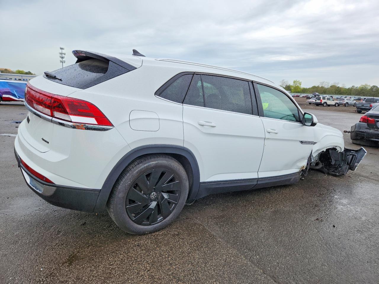 2024 VOLKSWAGEN ATLAS CROSS SPORT SE — снимка 3