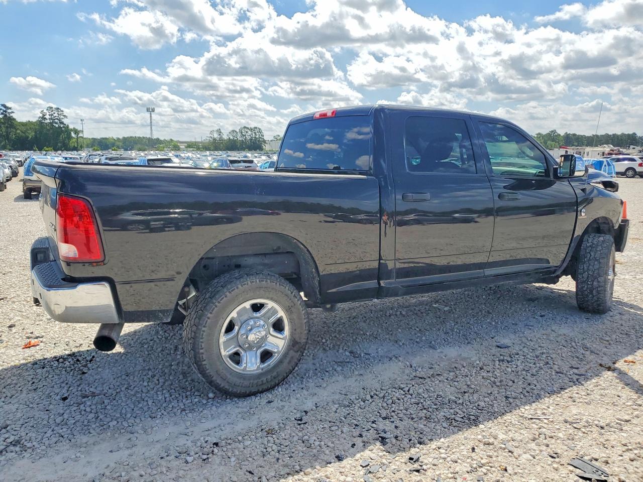2018 RAM 2500 ST — снимка 3