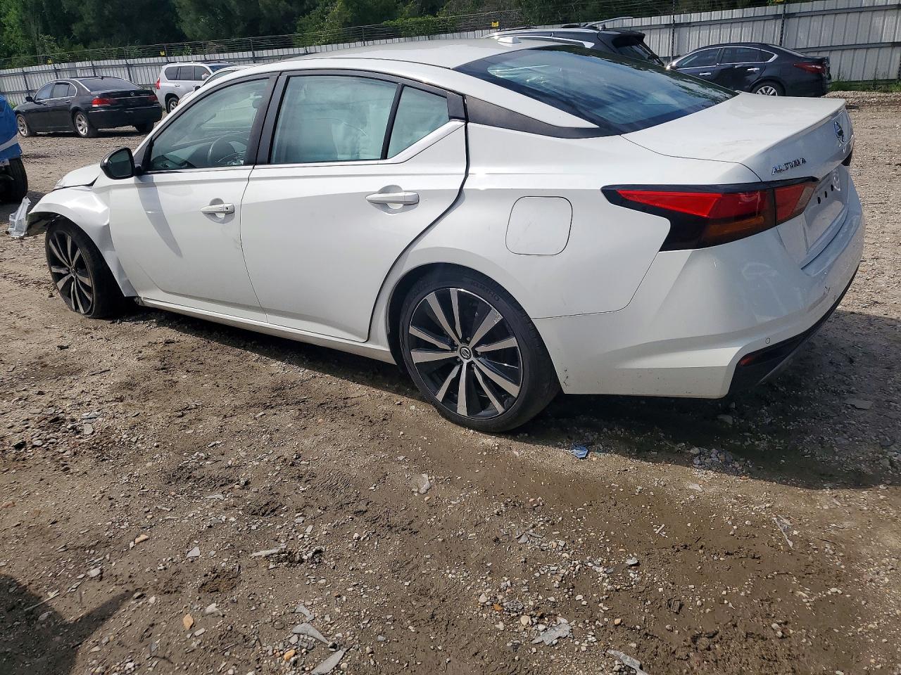 2022 NISSAN ALTIMA SR — снимка 2